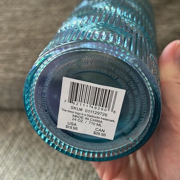 NWT Starbucks 2022 Mermaid Iridescent Tumbler Blue with Straw RARE - Picture 4 of 5